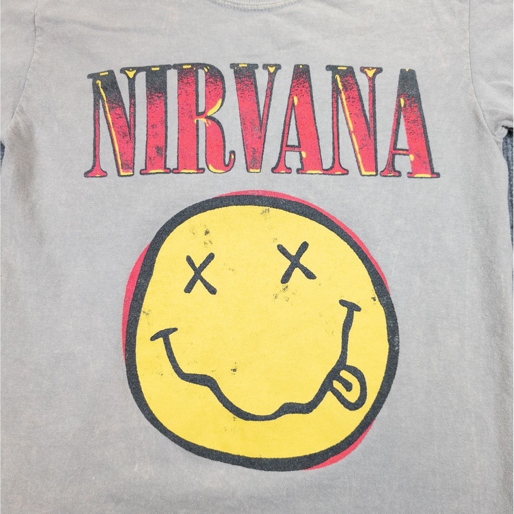 Nirvana Grunge Womens S Tan Yellow Smiley Face Graphic Short Sleeve Band Tee
